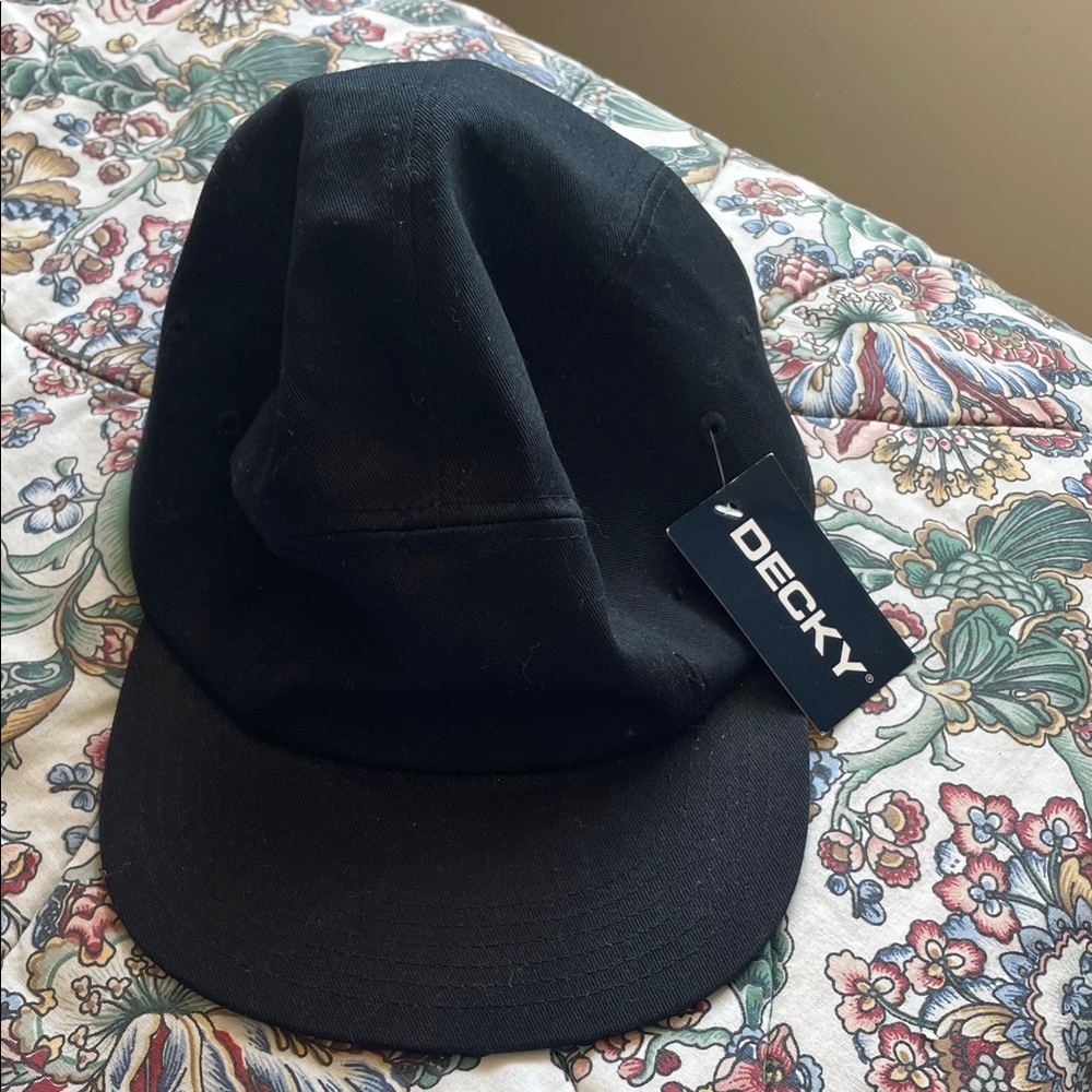 NWT Mens Decky Hat